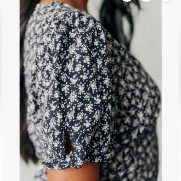 Sezane NWT SZ 6 Vic Dress Navy Floral Iconic French Midi Lanzarote Print - RARE! - Picture 2 of 13